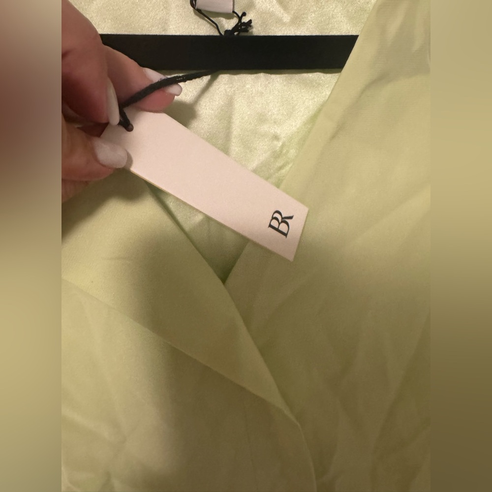 Banana Republic Dona Silk Top - Picture 6 of 9